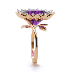 Statement Gold Amethyst Sunflower Ring in yellow and White Gold with Diamonds